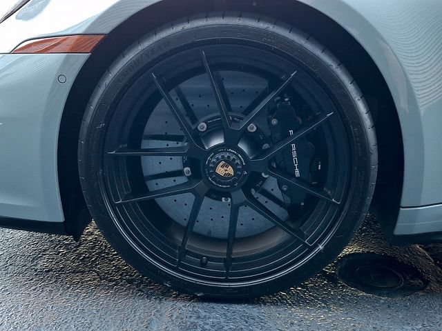 Certified 2025 Porsche 911 Targa 4 GTS AWD/4WD image 15