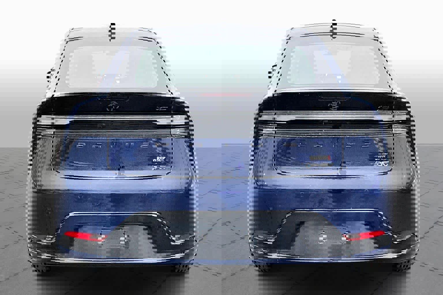 Used 2026 Toyota Prius XSE image 4