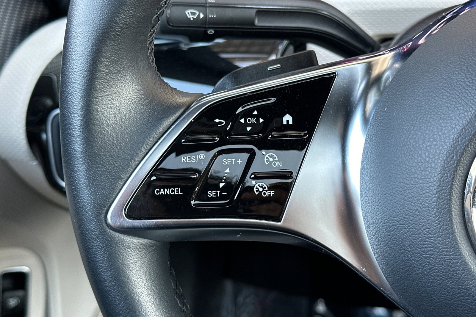 Certified 2025 Mercedes-Benz CLA 250 image 27