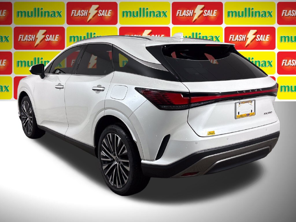 Used 2023 Lexus RX 350 Premium Plus w/ Cold Area Package FWD image 9