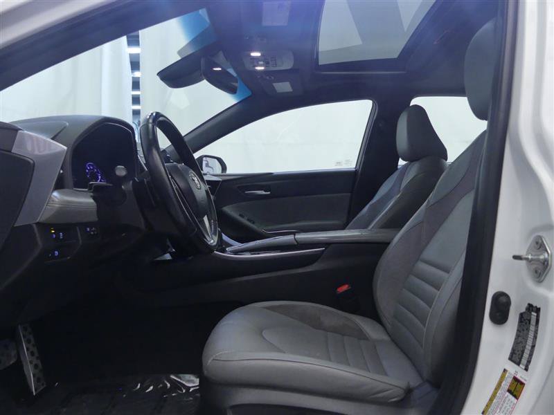 Used 2019 Toyota Avalon XSE w/ All Weather Liner Package FWD image 21