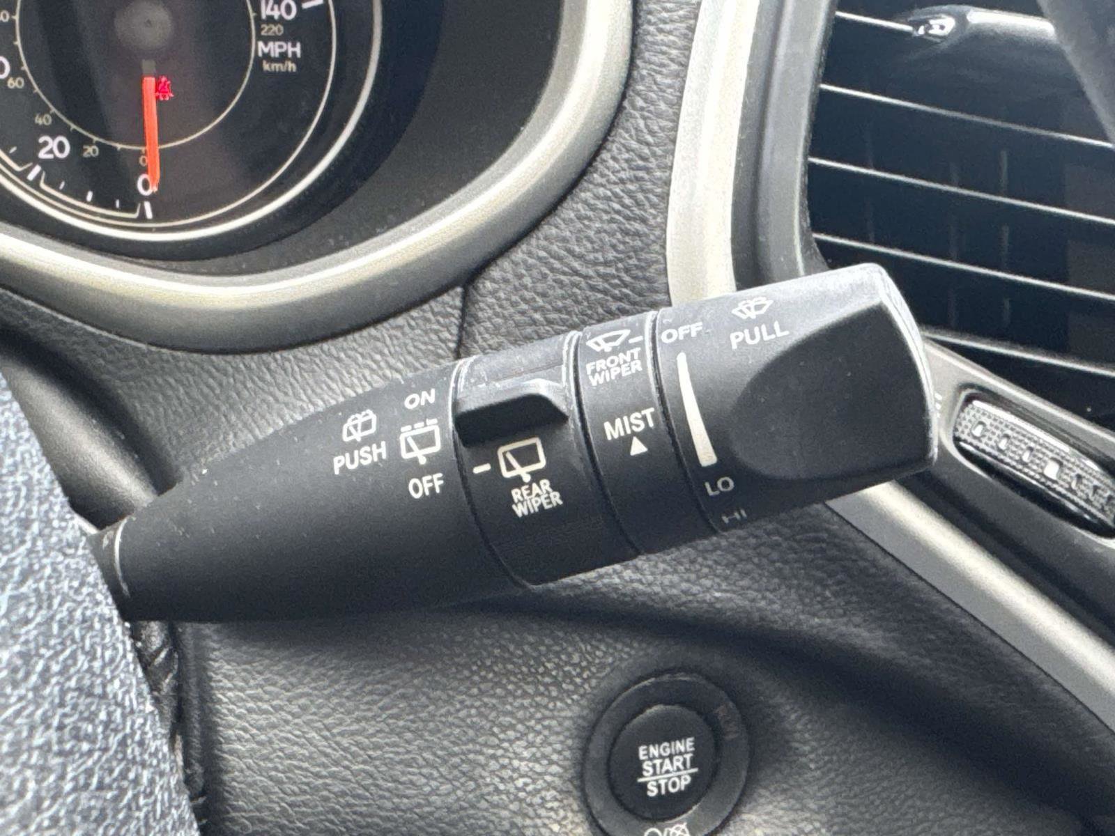 Used 2017 Jeep Cherokee Trailhawk image 24