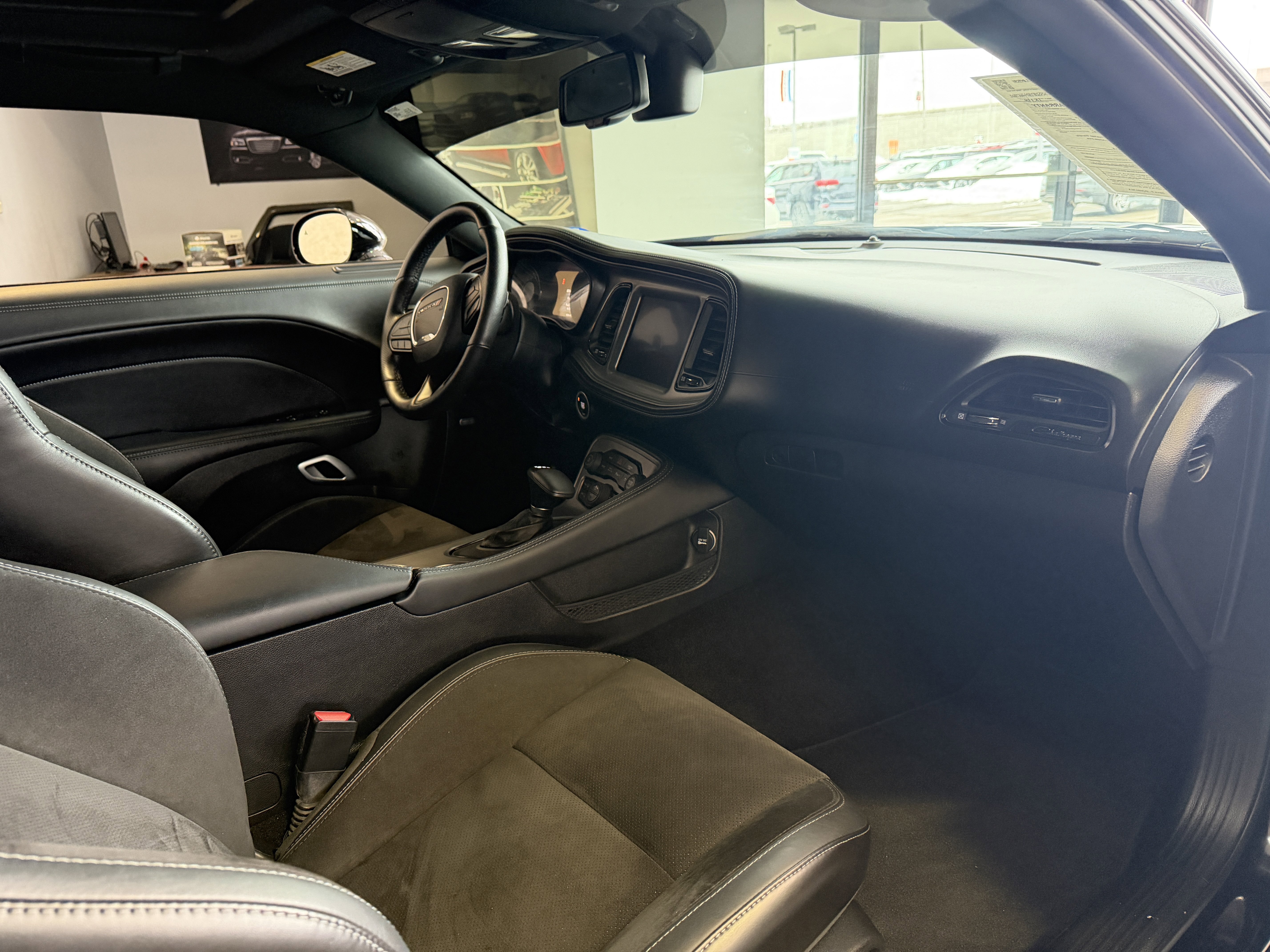 Used 2023 Dodge Challenger R/T w/ Plus Package image 22