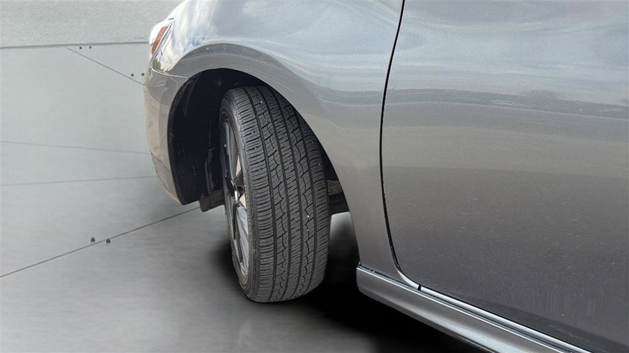 Used 2019 Nissan Sentra SR FWD image 31