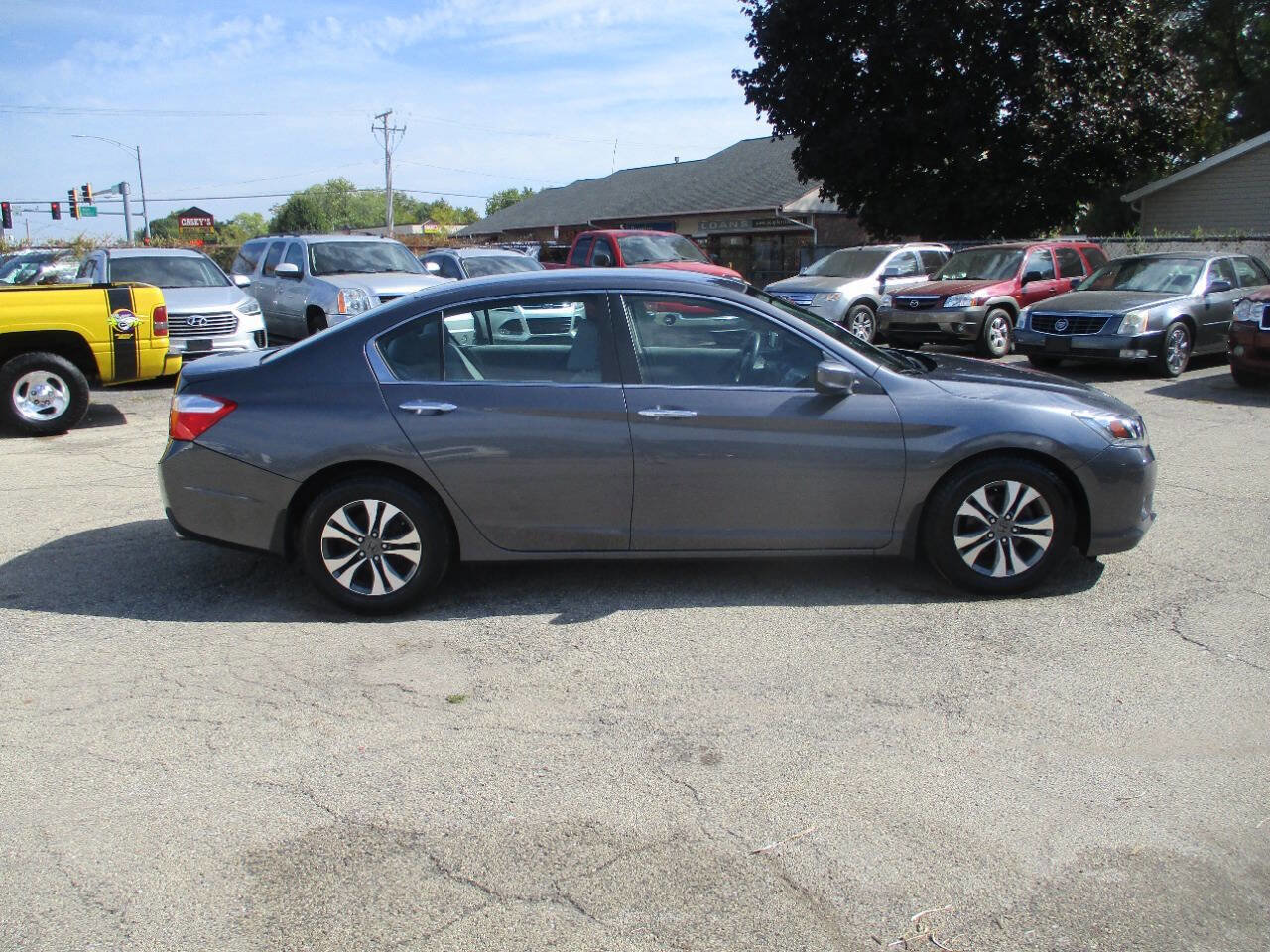 Used 2013 Honda Accord LX image 3