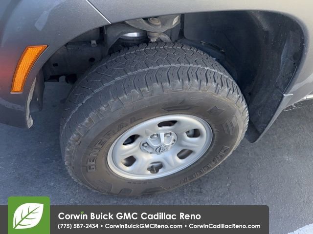 Used 2022 Nissan Frontier S image 30