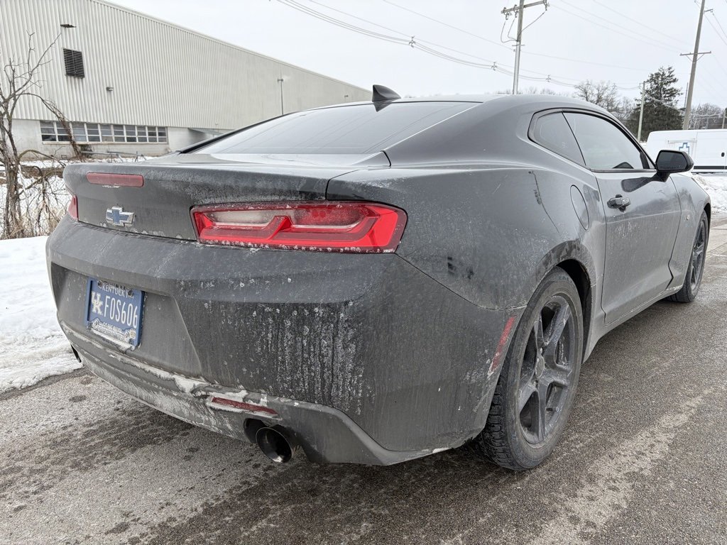 Used 2018 Chevrolet Camaro LT image 3