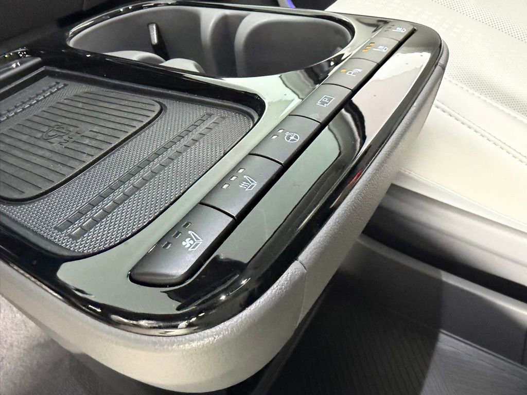 Used 2026 Hyundai Ioniq 5 Limited image 20