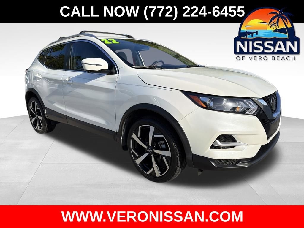 Used 2022 Nissan Rogue Sport SL image 1