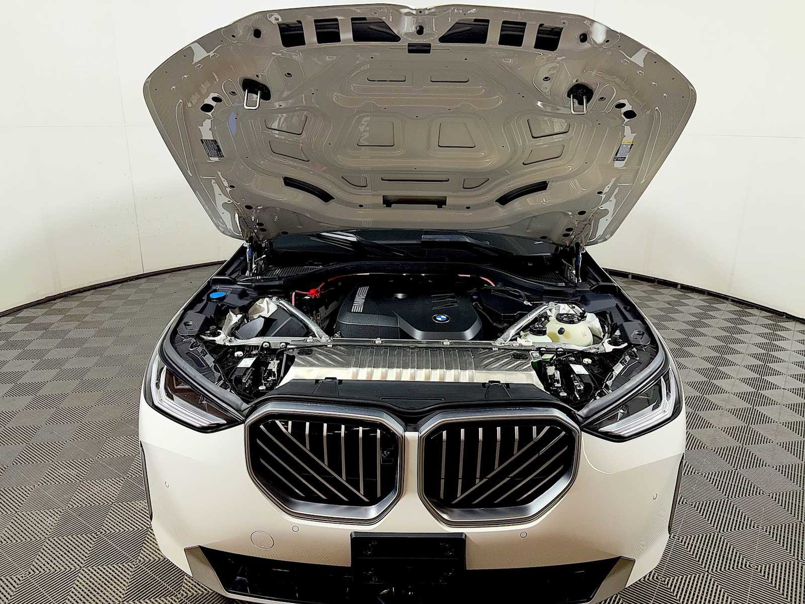 Used 2025 BMW X3 xDrive30 AWD/4WD image 32