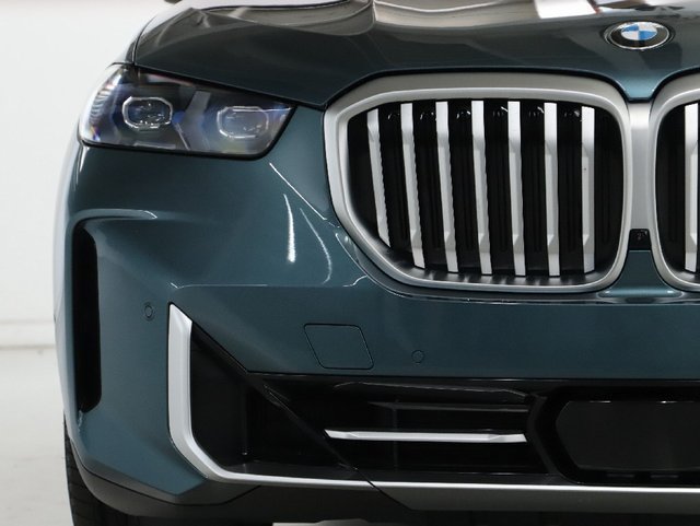 Used 2026 BMW X5 xDrive40i AWD/4WD image 7