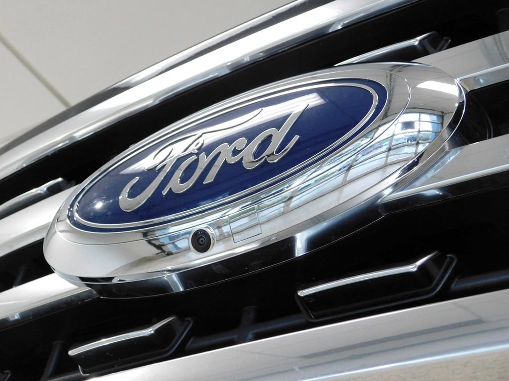 Used 2024 Ford F350 Platinum AWD/4WD image 18