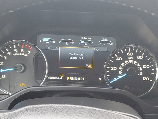 Used 2015 Ford F150 Lariat w/ Equipment Group 501A Mid image 15