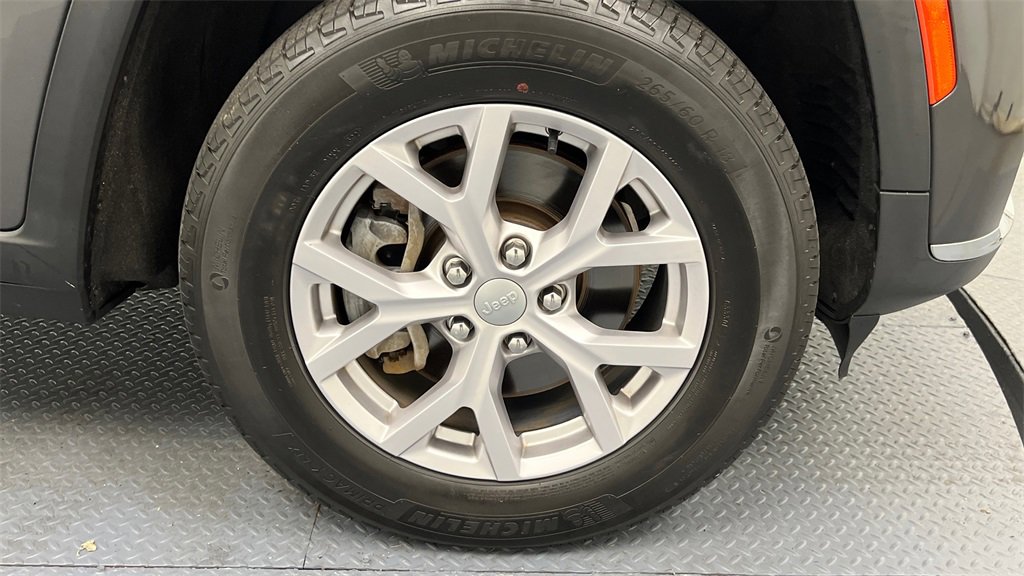 Used 2022 Jeep Grand Cherokee L Limited image 21