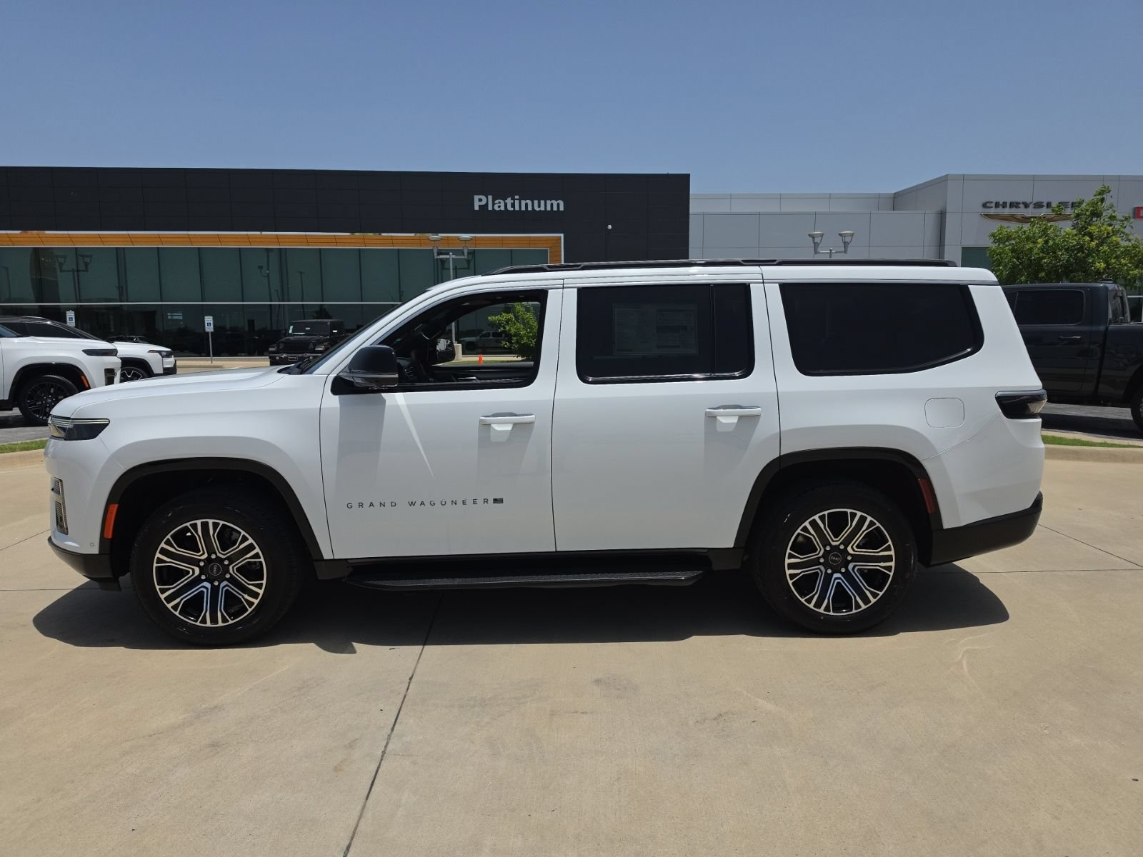 New 2026 Jeep Grand Wagoneer 4WD w/ Premium Group I video 2