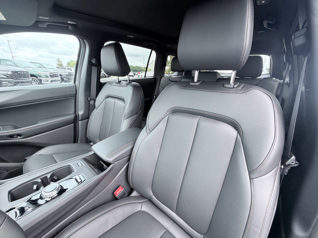 New 2026 Jeep Cherokee Limited AWD/4WD image 21