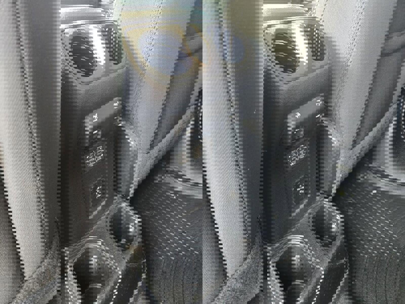 Used 2020 Jeep Wrangler Unlimited Sahara image 21