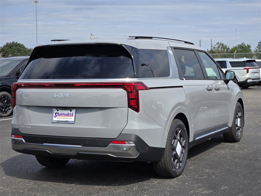 New 2026 Kia Carnival SX image 3