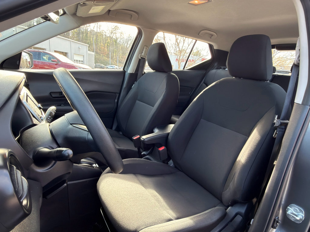 Used 2024 Nissan Kicks S w/ Interior Electronics Package image 10