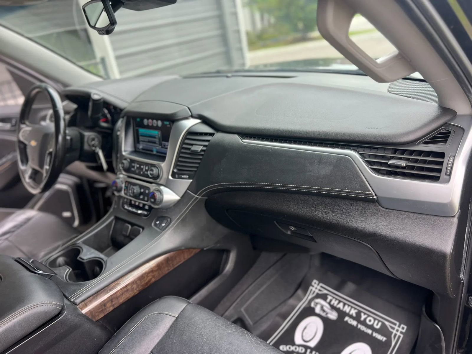 Used 2019 Chevrolet Suburban LT AWD/4WD image 16