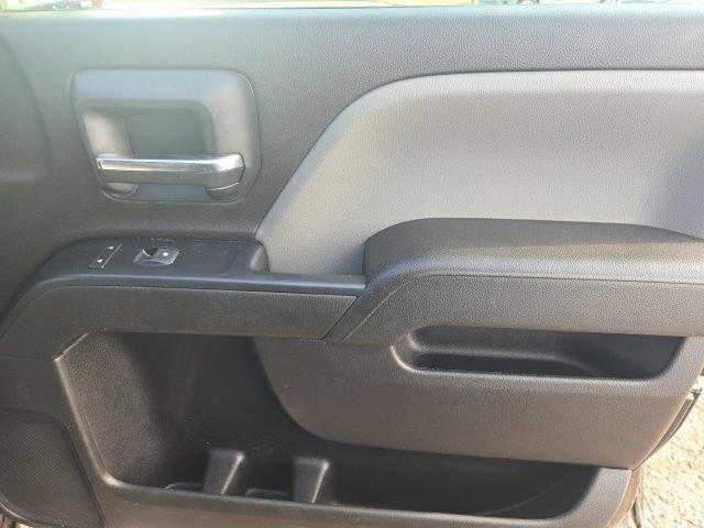 Used 2018 Chevrolet Silverado 1500 Custom w/ Custom Value Package image 38