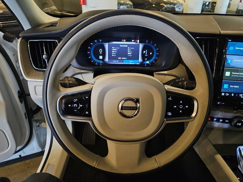 Certified 2023 Volvo XC60 B5 Ultimate image 18