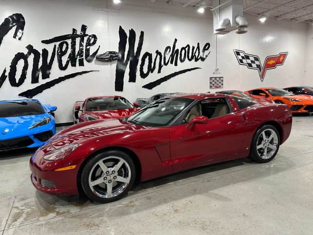 Used 2008 Chevrolet Corvette Coupe w/ Preferred Equipment Group RWD image 24