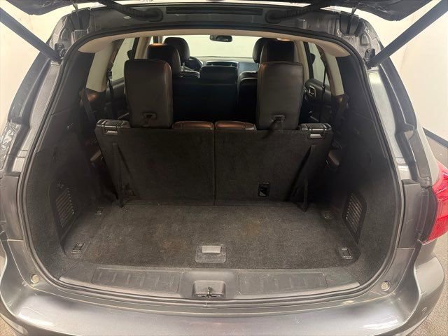 Used 2019 Nissan Pathfinder Platinum image 26