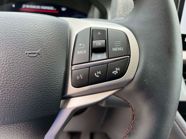 New 2026 Ford Explorer Active w/ Active Comfort Package RWD image 28