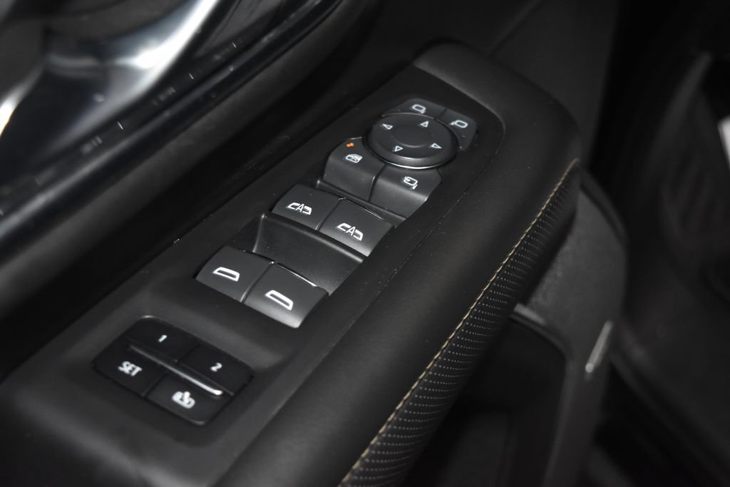 Used 2023 Chevrolet Tahoe Premier AWD/4WD image 5