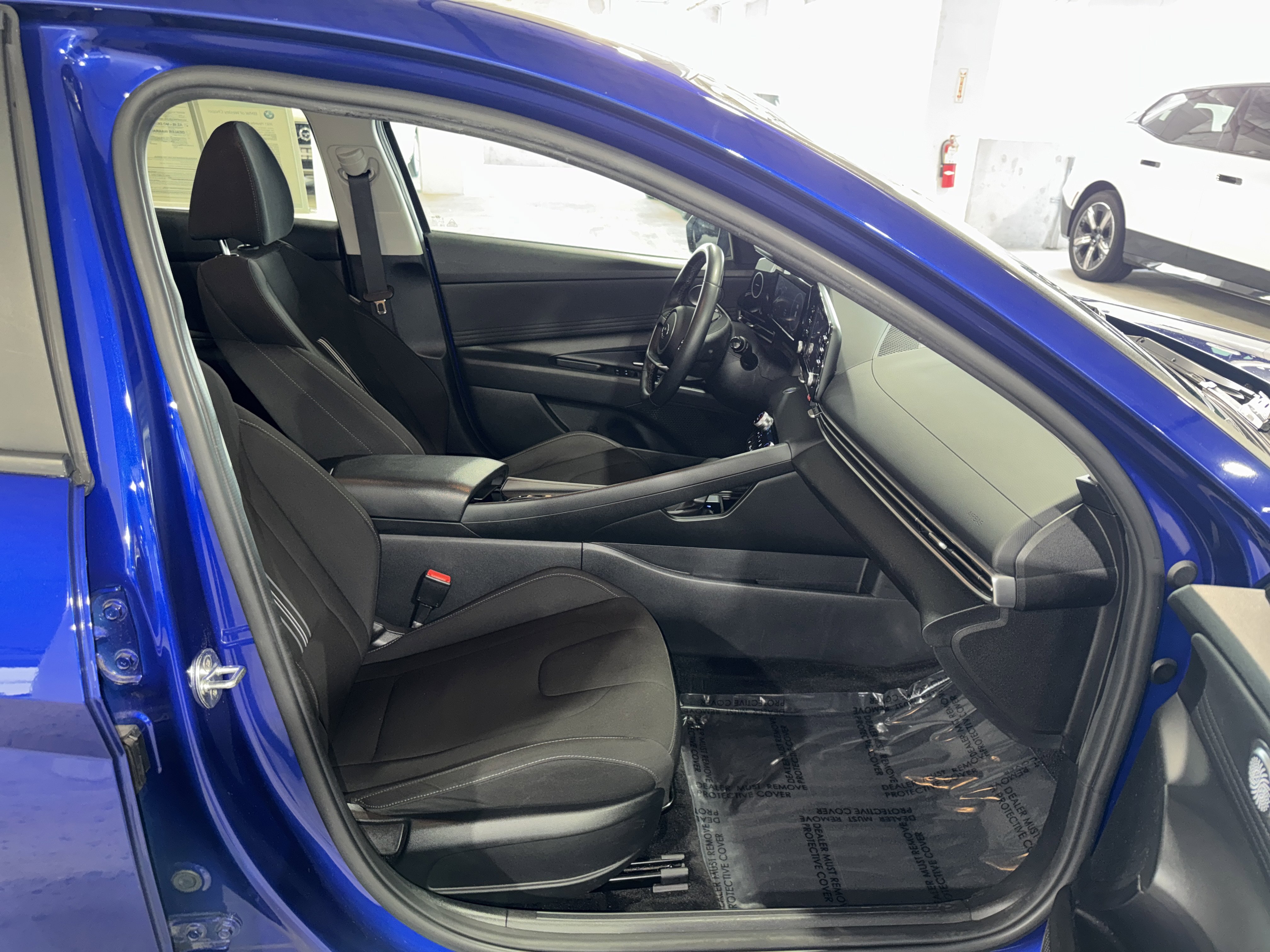 Used 2021 Hyundai Elantra SEL w/ Convenience Package image 10