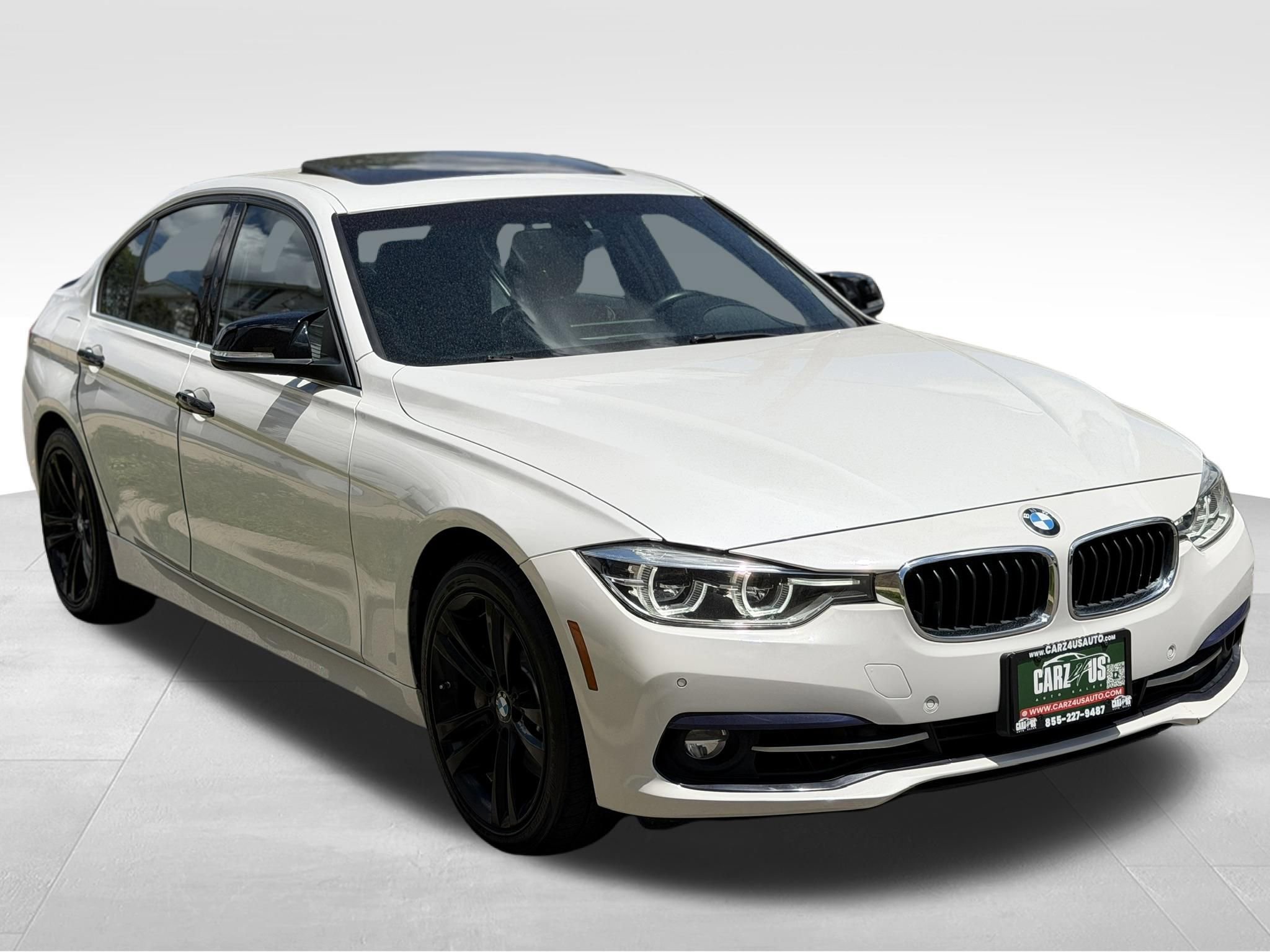 Used 2017 BMW 340i xDrive Sedan AWD/4WD image 3