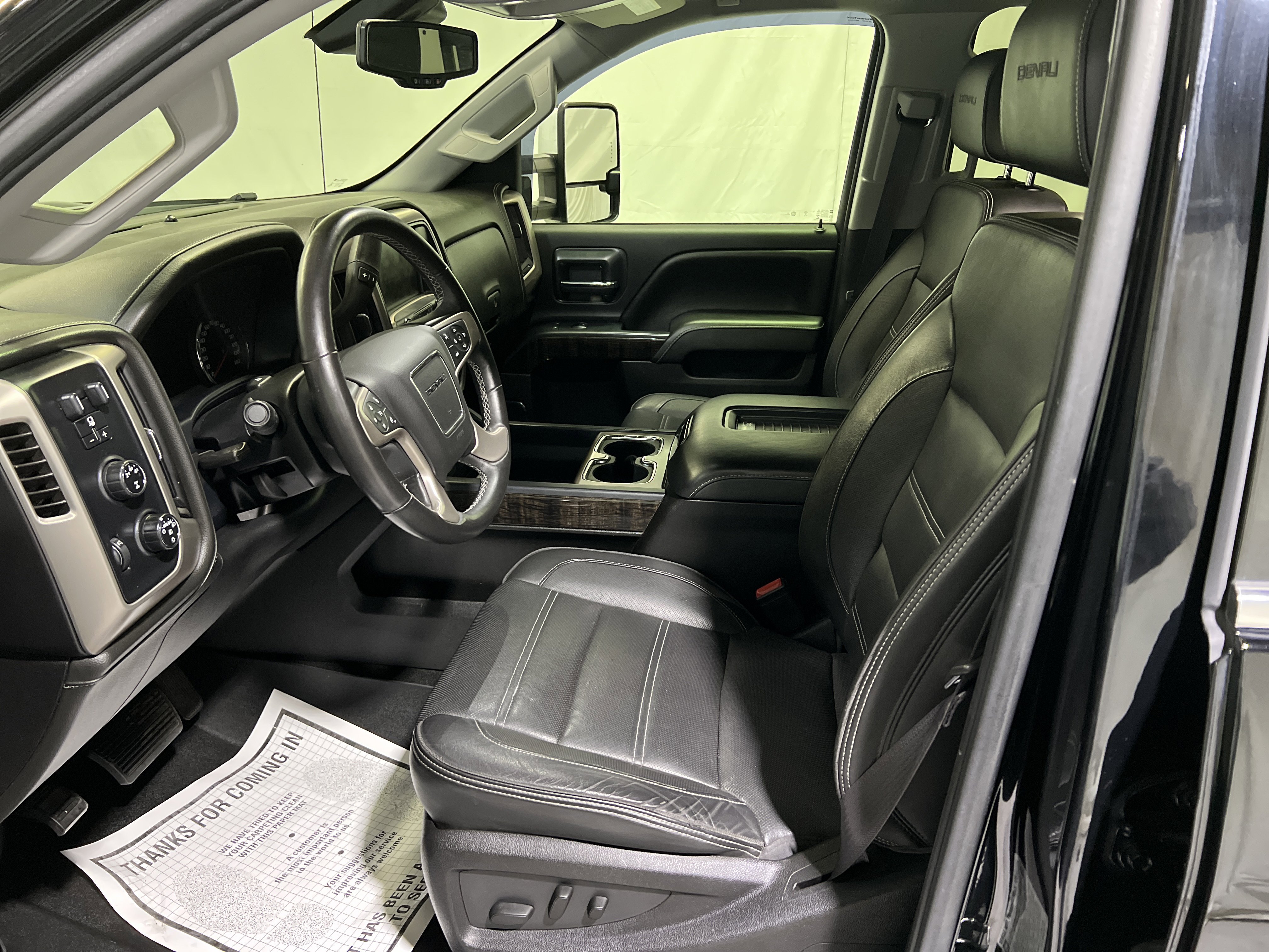 Used 2016 GMC Sierra 3500 Denali w/ Duramax Plus Package image 18