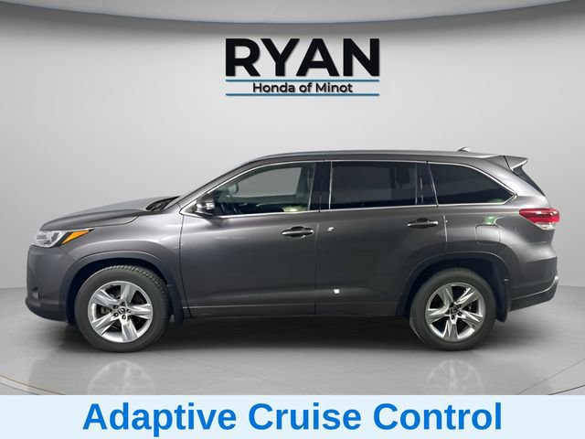 Used 2018 Toyota Highlander Limited image 12