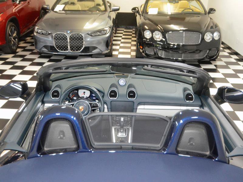 Used 2019 Porsche 718 Boxster S w/ Sport Chrono Package RWD image 28