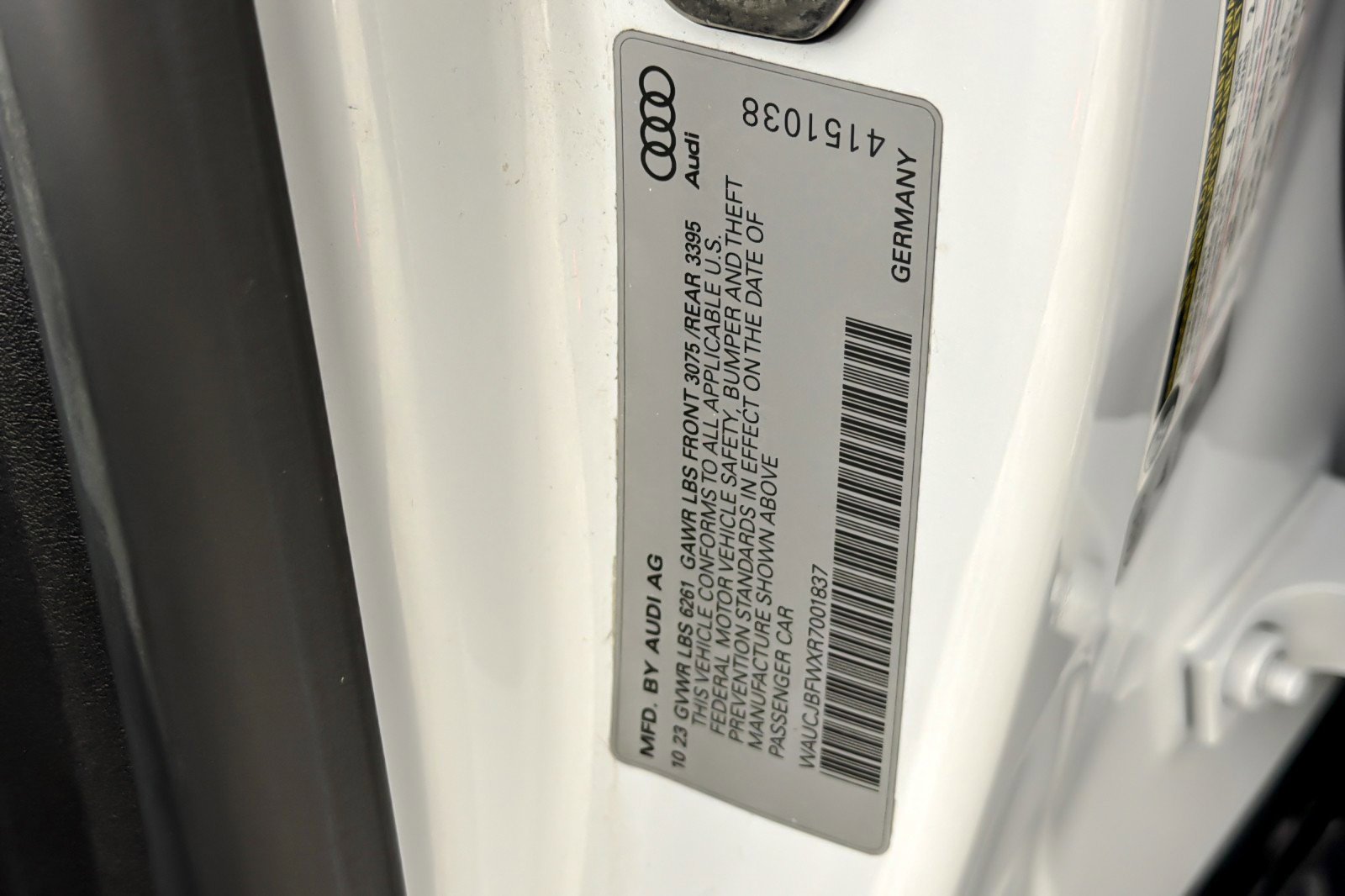 Used 2024 Audi e-tron GT Premium Plus image 27