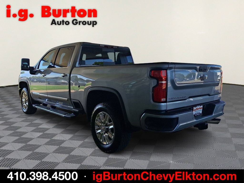 Certified 2025 Chevrolet Silverado 2500 High Country w/ Technology Package AWD/4WD image 4