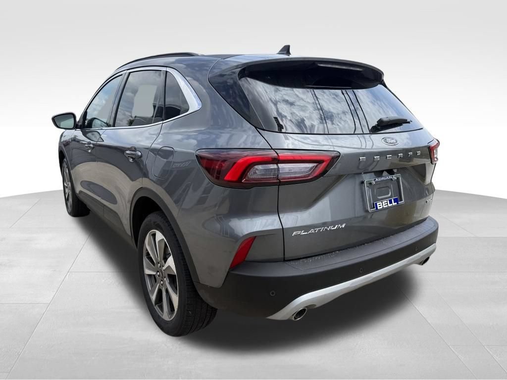 Used 2025 Ford Escape Platinum AWD/4WD image 9