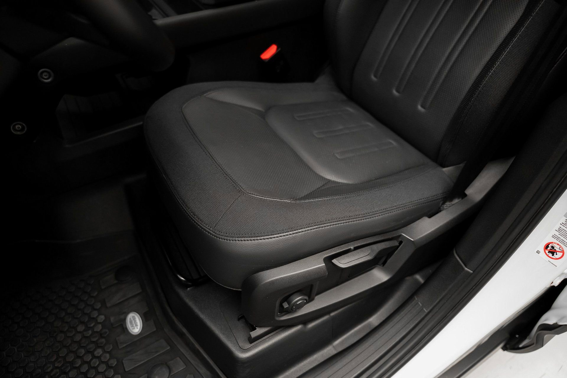 Used 2021 Land Rover Defender 110 S image 62