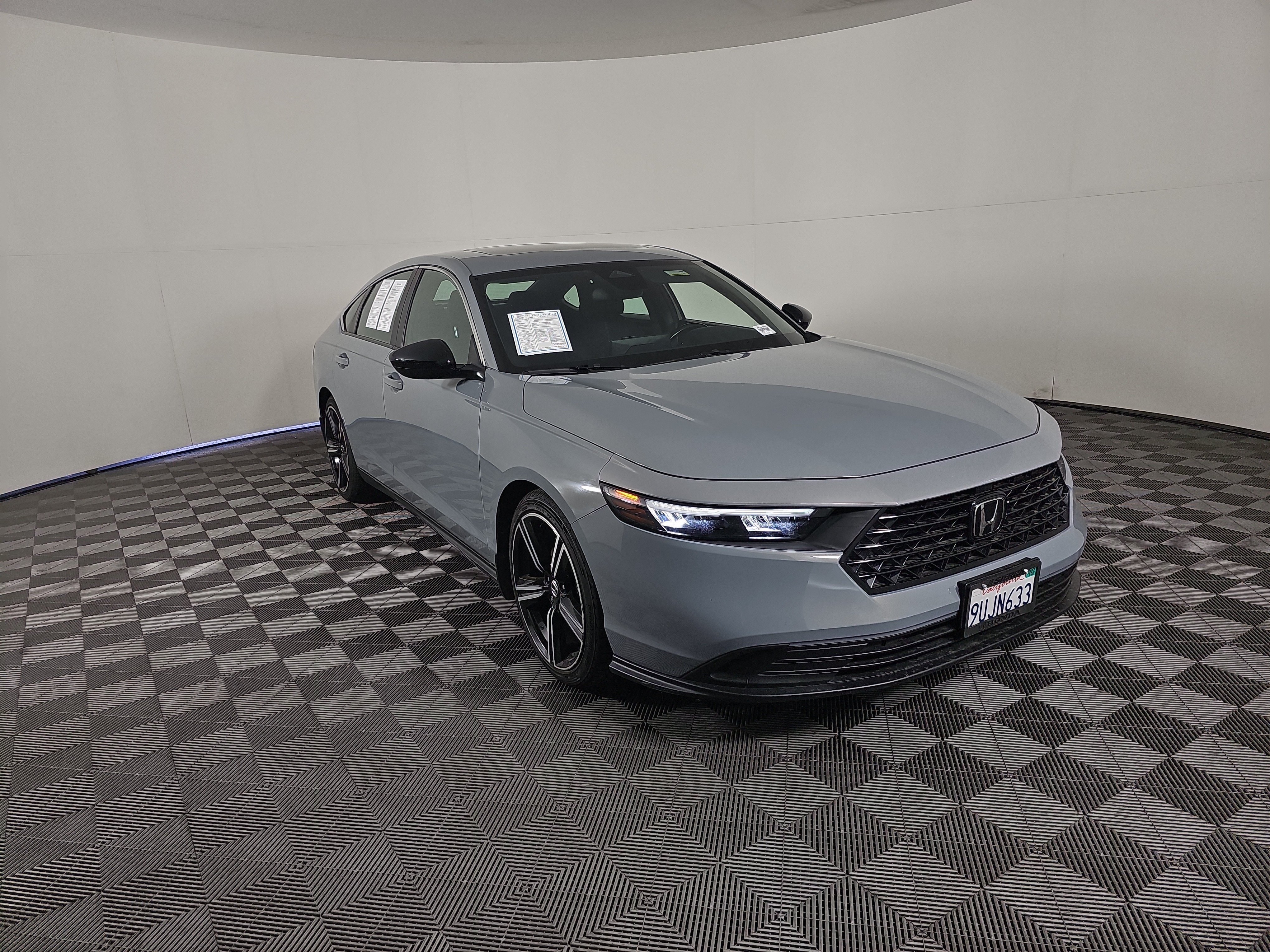 Certified 2025 Honda Accord Sport image 2