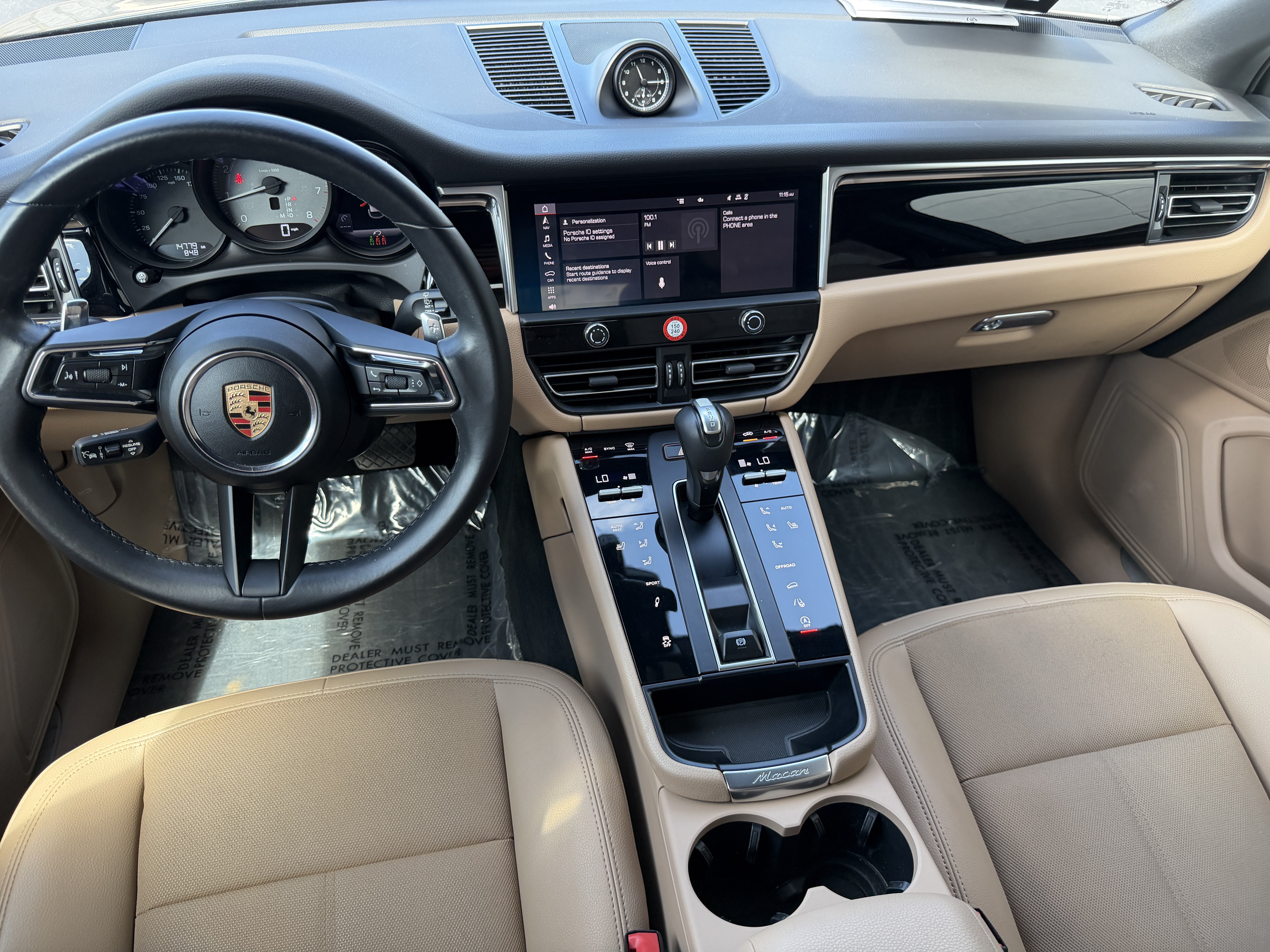 Certified 2024 Porsche Macan S AWD/4WD image 14