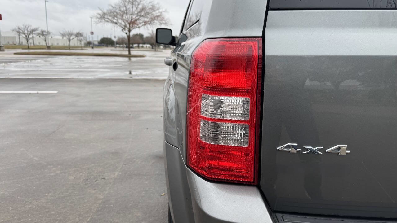 Used 2012 Jeep Patriot Latitude w/ Sun/Sound Group image 22