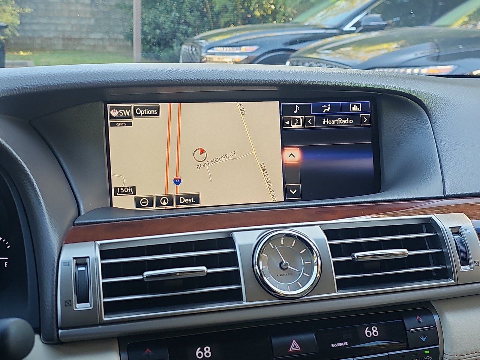 Used 2015 Lexus LS 460 L RWD image 26