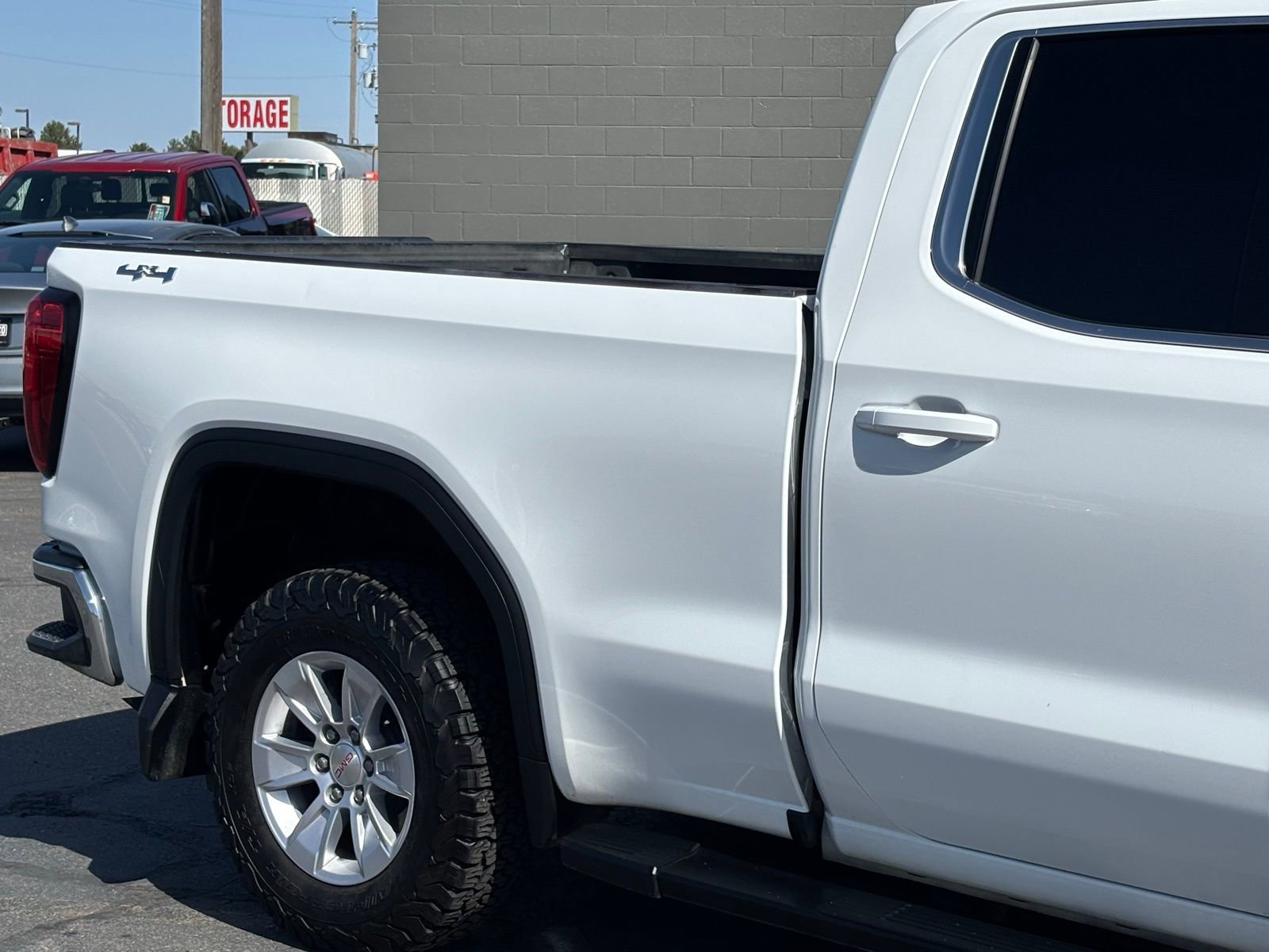 Used 2019 GMC Sierra 1500 SLE w/ Fleet Comfort Package image 3