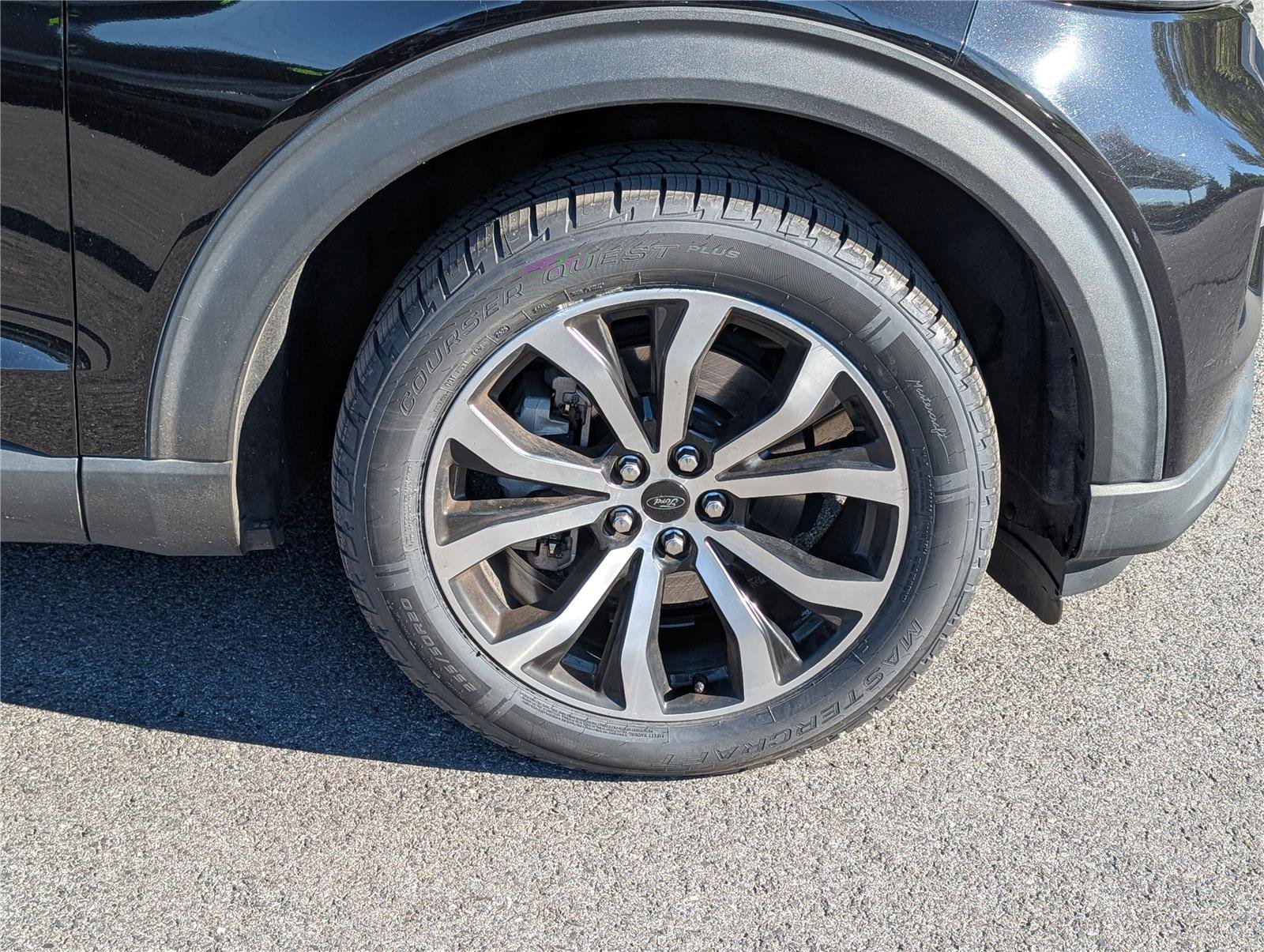 Used 2022 Ford Explorer ST-Line image 10