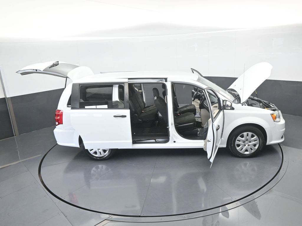 Used 2020 Dodge Grand Caravan SE image 59