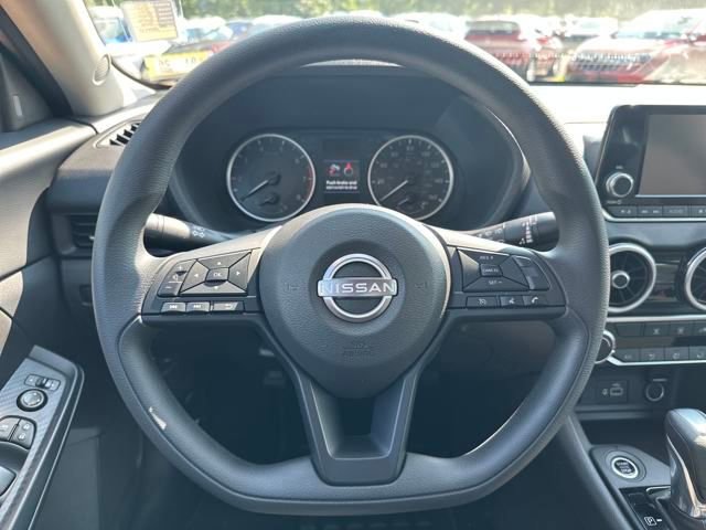 Used 2025 Nissan Sentra S image 13