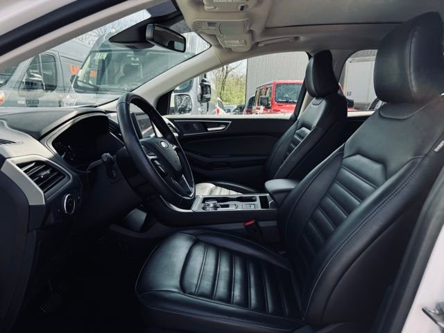 Used 2023 Ford Edge SEL w/ Convenience Package image 19