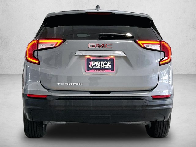 Used 2023 GMC Terrain SLE FWD video 4