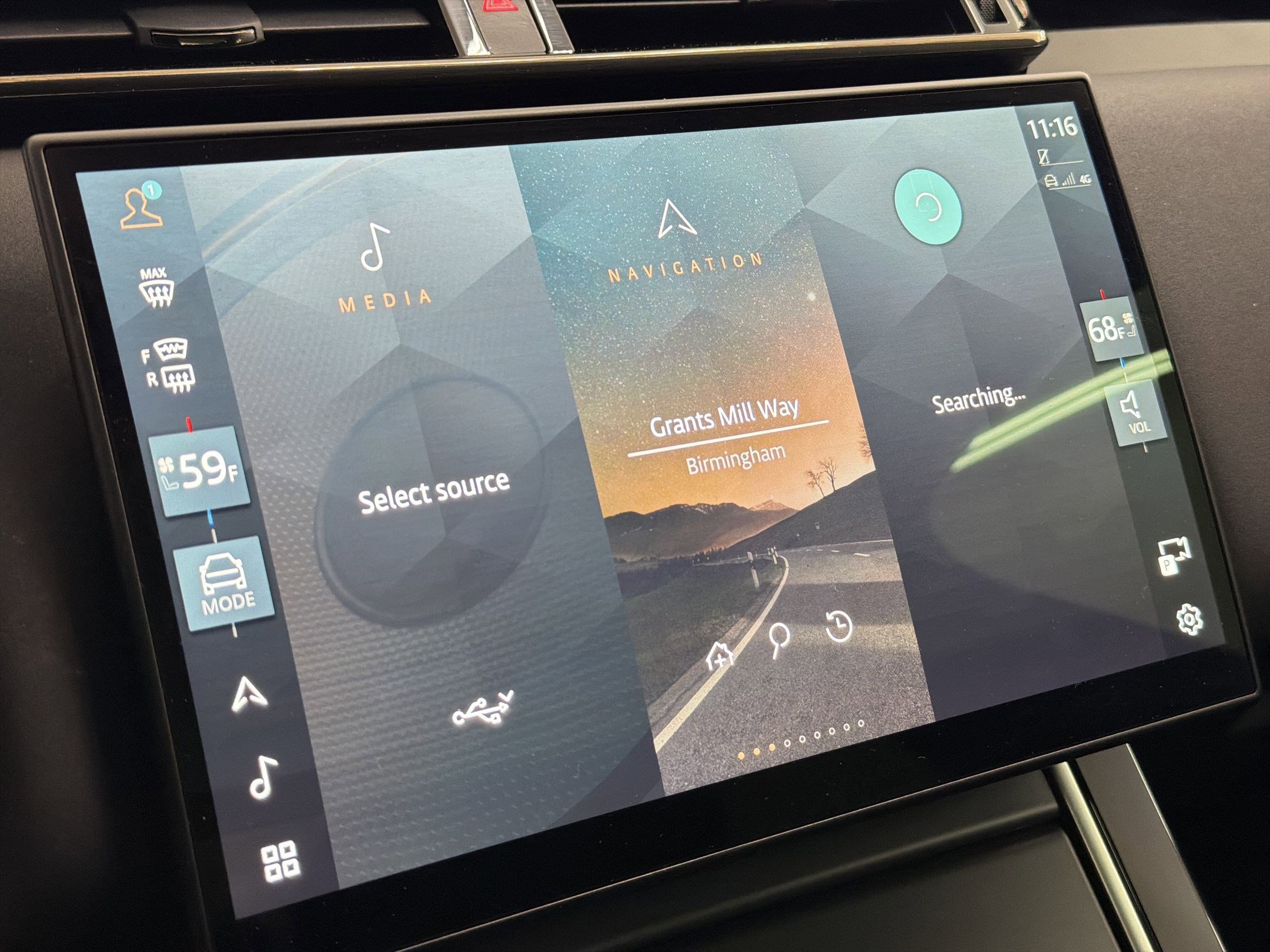 Certified 2025 Land Rover Range Rover Velar Dynamic SE AWD/4WD image 20